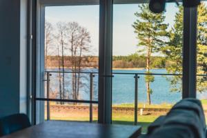 Apartament Bassotto nad jeziorem Białym
