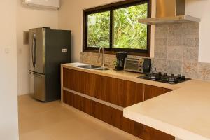 Mountain and beach house 15 minutes from Santa Teresa