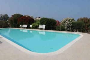 Apartment with Pool in Bardolino-Gardasee 57775