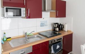2 Bedroom Nice Apartment In Friedrichskoog