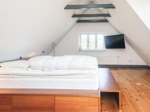 Home with Spa and Fireplace