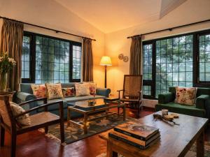 Kaleege House 2BR Forest Cottage Takdah, Darjeeling