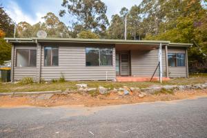 StayAU Bogong Ski Retreat Alpine near Falls Creek