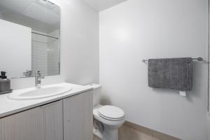 Comfortable Suite in Heart Downtown with 2 Beds