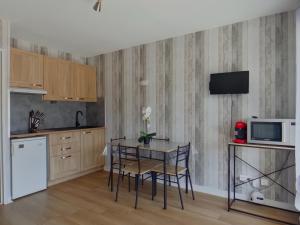 Charmant appartement avec WiFi - 4 pers. - FR-1-834-27