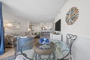 Shark Tooth Cove Oceanfront Pools Sleeps 8