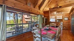 Elijahs Cabin by AvantStay