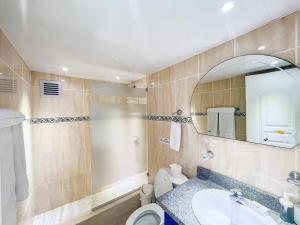 Garden Condos 43, Modern Condo in Sosa center