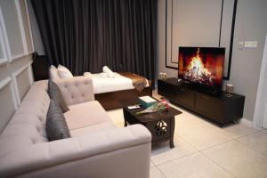 Axon Residences Kuala Lumpur Hospitality Ltd