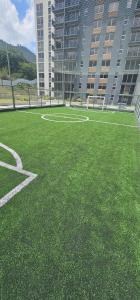 Oasis Natural con piscina Gym y Amenidades cerca al Aeropuerto