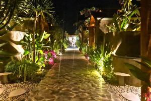 Anaya Cozy 1 BR Bungalow With Bathtub