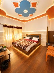 Shri Yamuna Divine Inn