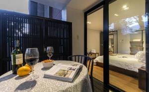 Opulento apartamento, Medellín Poblado, 4 habitaciones, jacuzzi aire acondicionado