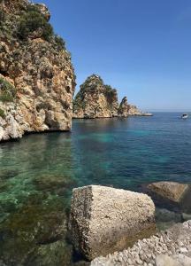 LE SORELLE Sea front -villa whit private pool