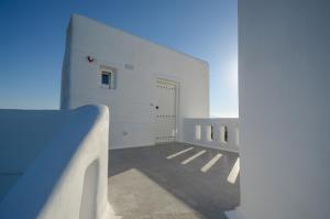 Naxos Island Escape Suites