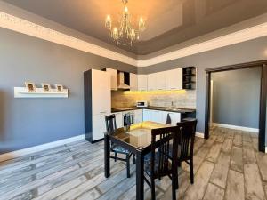 Arkadia Hills-two bedrooms exclusive apartments