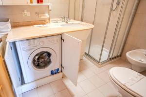 Antica Rosa - Mansarda con parcheggio privato in pieno centro di Fiera di Primiero