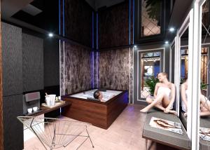 Regim Hotel Hanea jacuzzi in camera,piscina exterioara si sauna comuna