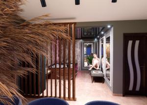 Regim Hotel Hanea jacuzzi in camera,piscina exterioara si sauna comuna