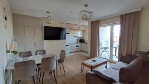 FENIX Apartament - Kryształowy, Garaż podziemny, Parking, Targi, Faktura VAT, dostęp 24h