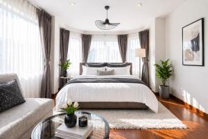 Private Pool Villa Resort style, Heart in bkk ,metro,cabaret show,RCA, jodd fair,chatuchak