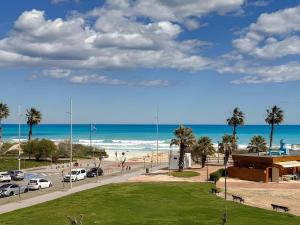 Duplex frente al mar - Almyra Inmobiliaria
