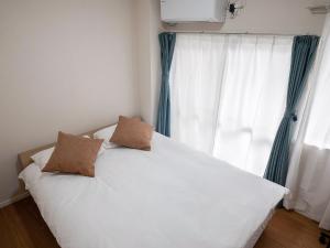 TP201 2LDK Family Home, Access to JR Kinshicho and Oshiage, 1 Double Bed and 2 Single Beds, Sleeps 4