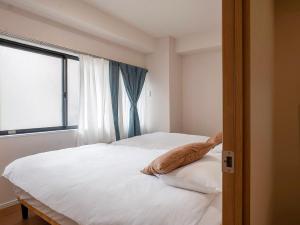 TP201 2LDK Family Home, Access to JR Kinshicho and Oshiage, 1 Double Bed and 2 Single Beds, Sleeps 4
