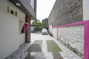 RedDoorz Plus @ Taman Madiun