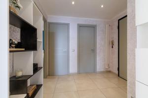 MYN3 - Beautiful modern 2BDR apartment, with sea view