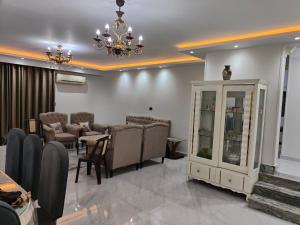 Abbas El Akkad Skyline Luxury Apartment