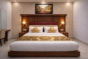 The Urban Hotel with Luxury Restaurant & Rooftop Near IGI Airport & Aerocity
