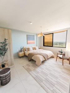 Sandy Shore Beach Apartments - Karibu Quarters