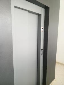Appartement calme avec piscine à Tamaris Wifi et TV