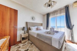 Studio Apartments S