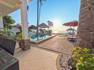 Beachfront! 3 Bedrooms - Malee Beach Villa E7