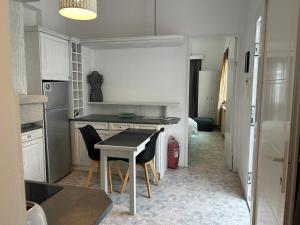 pension Violeta studio residence at Livadia beach