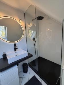 Moderne Ferienwohnung mit Seeblick in Herrsching