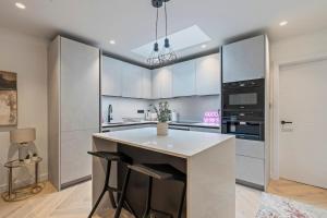 Luxury London Flat - Sleeps 6 - Prime Area