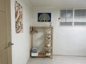 Seoul Central Studio nearby Chungmuro Station and Myeongdong unit 101