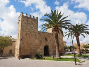 Can Calco old town
