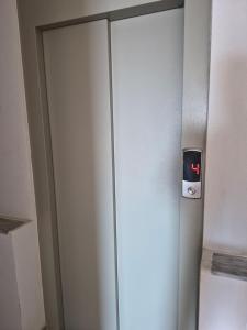 Guest - SEA BREEZE APARTMENTS
