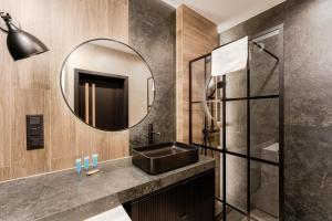 Dominikanów Design Loft Apartment by BookingHost
