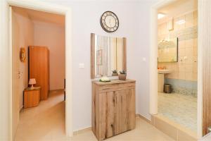 Poseidon Sea Front House