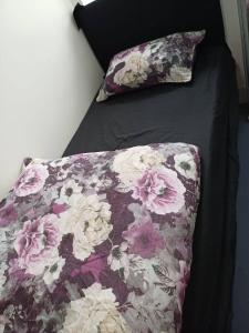 Single Cosy Room near CBS Arena and M6 in CV6 4DF