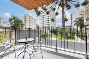 Soho Curitiba • Varanda • Piscina aquecida • Temple