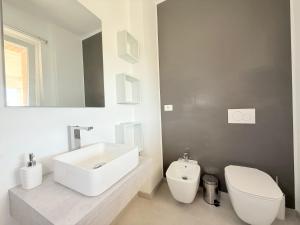 SE252 - Montemarciano, bilocale rinnovato con giardino