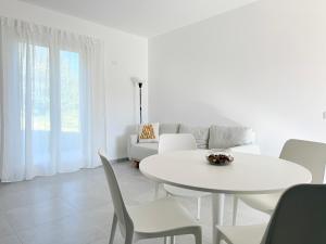 SE252 - Montemarciano, bilocale rinnovato con giardino