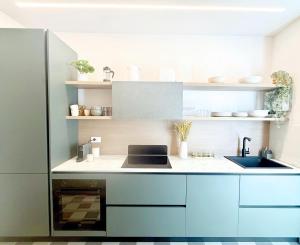 Matèria - Boutique apartment with lake view balcony