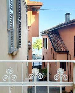 Matèria - Boutique apartment with lake view balcony